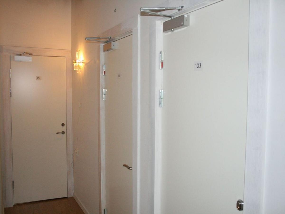 Trehoerna Hotell & Konferens Trehorna Phòng bức ảnh